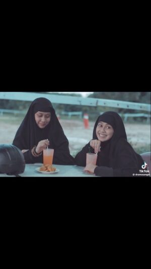 Umie Aida Instagram - #LelakiMelayuTerakhir akan datang pada 5 ogos ini di TV3!