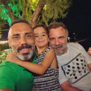 Umut Oğuz Instagram - Amcasıyla buluşma günüydü... 🧿❤️
@oktaykaynarca