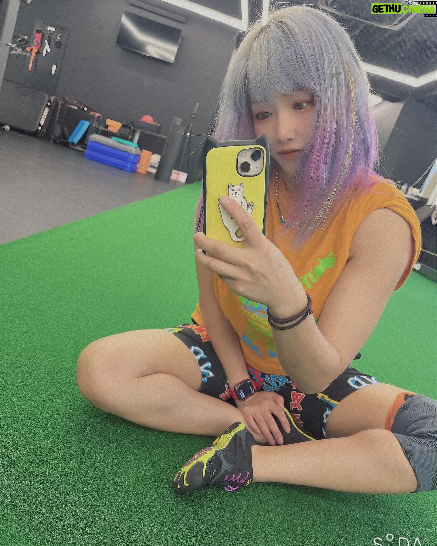 Unagi Sayaka - 4.3K Likes - ここにくると
嫌でもできないこと思い知らされる
ここから。
ここから。
ヤッテやりたいやつがいる
どうしても
#ウナギサヤカ