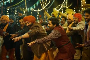 Utkarsh Sharma Instagram - Today marks one year of #Gadar2 … and I simply cannot thank all you guys enough for your love and blessings. Sharing some moments… swipe to see a surprise pic from Gadar 1 😜

Thanks to the entire cast, technicians and teams of ASP and ZEE for making it possible. 
@iamsunnydeol @simratkaur_16 @anilsharma_dir @manishwadhwa.in @anilsharmaprod @zeestudiosofficial @shariq_patel @shabinakhanofficial @mithoon11 @zeemusiccompany