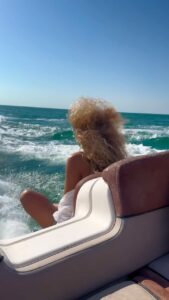 Actress Üzel Kərimova HD Instagram Photos and Wallpapers July 2024