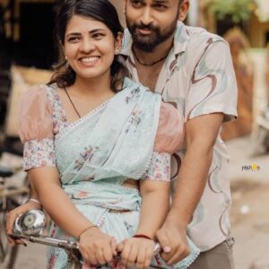 VJ Deepika Lakshmanapandi Instagram - Water packet ❤️ #bts #bloopers 

"Trying new things can boost our mood, but sometimes revisiting old favorites brings happiness too."

Those who have been following me recently know that I've been doing random things that make me happy. Dhanush sir is my favorite actor. When I feel stressed or anxious, I often listen to his songs or watch clips from his movies. His voice and acting always help me feel better. I recently saw "Raayan," and the song "Water Packet" really stole my heart. There’s also a behind-the-scenes video on YouTube featuring Dhanush sir and Baba Bhaskar master dancing, which I found really cute. I thought about recreating that dance, but as you may know, I stopped making these types of videos. My last recreation was "Mayakka Enna," which I shared last year. After a year, I finally made another recreation video. It makes me happy again. 

Evalo amazing ah bloopers eduthu kudutha @seenuragav ku manamarntha nandrigal 😁

Thank you my team @vasanth_vasi  @nishan_photograpy 

#vjdeepika #vasanthvasi #cwc #raayan #waterpacket