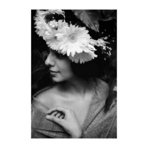 Vaishnavi Venugopal Instagram - 🌸 📸 @amrutha.mariam 
Special thanks to @cokabaap ✨
