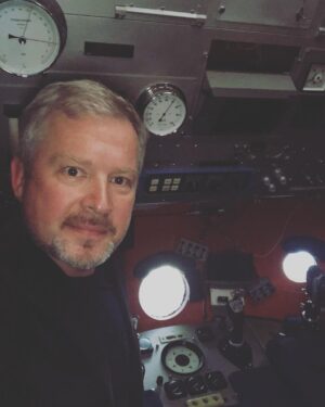 Valdis Pelšs Instagram - Этот «Мир» придуман не мной, зато ныряет на 6150м.#Музеймировогоокеана