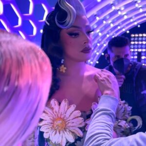 Valentina Instagram - It's time for a spicy roast on #DragRaceMexico 🌶️ Watch now on @wowpresentsplus worldwide excluding Mexico where it airs on @mtvla / @paramountplusmx ✨

📷: @ernestocasillas