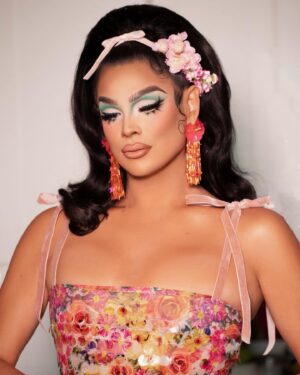 Valentina Instagram - Photo and makeup: @ernestocasillas 
Hair: @rickyfraserhair