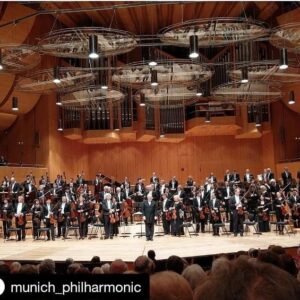 Valery Gergiev Instagram - Yesterday.

Вчера ⠀ 
#Repost @munich_philharmonic ・・・
And then there was #Bruckner's symphony no. 5, after which everyone in the hall seemed to hold their breath. What a night!
#Bruckner5 #ValeryGergiev #MunichPhilharmonic #MünchnerPhilharmoniker #MPHIL