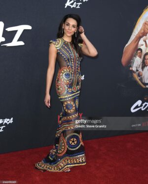 Vanessa Rubio Instagram - Time to celebrate the first 5 episodes of @cobrakaiseries S6 💛 I felt like a bejeweled artwork in this amazing dress by Indonesian designer @sebastiangunawanofficial with exquisite @martinkatzjewels to top it off. Thank you MUA: @reneeloizmakeup Hair: @stevenmasonlife Styling: @lindamedvenestyling