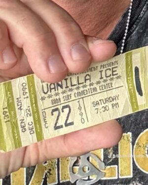 Vanilla Ice Instagram - Wow, this is the oldest ticket I’ve ever come across. Just three months after I dropped Extreme I was in Hawaii for this concert. He held onto this ticket since he was a kid… To make it more ironic it is the new lead singer of Smash Mouth. Nice surprise.. #SmashMouth #Extreme #iceicebaby @smashmouthofficial
