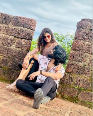 Vasanthi Krishnan Instagram - 🧿❤️🧿
.
.
.
.

@pawan_kalyan47 😘🥰

#goodvibes 
#goadiaries 
#couplegoals 

#instragram #vk #cuteone😍 #couplegoals #vasanthikrishnan #pk #goatourism #goateipostei🤨 #bagabeach🌊 #picoftheday #instamood #instafashion #beautiful