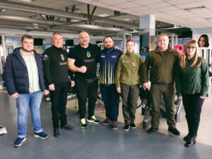 Vasyl Virastyuk Instagram - 19 грудня 2023 року, м. Хмельницький📌
✅ За ініціативи та сприяння Олександра Маковея (капітан збірної INVICTUS GAMES 2023), був підписаний меморандум про співпрацю з "спортивно-оздоровчим комплексом "Кристал""💎
🔸Потрібно повідомити що керівництво "спортивно-оздоровчого комплексу "КРИСТАЛ"" вже певний час співпрацює і сприяє спортивній реабілітації та тренувальному процесу "ветеранів АТО то війни"✊

@trenvet.ua 
@fsu_strong 
@mac9021020 
@konyushok_sergiy 
@lashyn_strong 
#разоммисильні 
#разоммисильніші 
#разомдоперемоги 
#фсупрацює