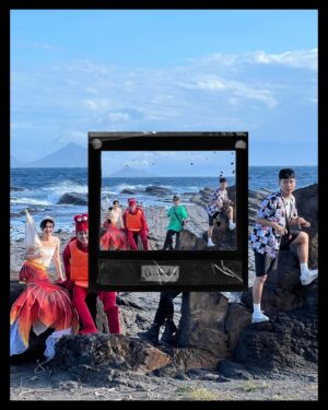 Vera Yen Instagram - ：
小時候好喜歡第六感奇緣·人魚傳說🧜🏻
沒想到長大後出外景也可以體驗當小美，
是說樂極生悲回來確診，
再也不是天選之人，
目前失去嗅覺味覺，
🥵辣炒海瓜子都不辣了💦

🧢 @newbalancelifestyle
#newbalance 
#廣告Start斗