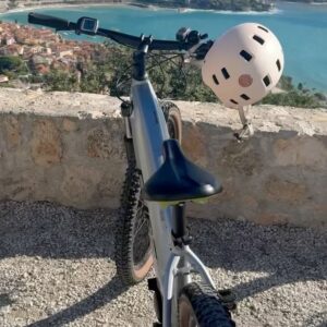 Veronika Dash Instagram - My heart is still in the South of France…now it’s your turn! 🇫🇷 I partnered with the amazing @achotelnice to give one lucky winner 3 days & 2 nights to experience the French Riviera for you & a plus one!☀️ One of the most stunning views just steps away the famous promenade “La prom”, the beach, museums, cafes & Old Town. We had the most INCREDIBLE time here 🥂

𝓗𝓮𝓻𝓮’𝓼 𝓱𝓸𝔀 𝓽𝓸 𝓮𝓷𝓽𝓮𝓻:
1. Follow @achotelnice 📍
2. Like this photo⁣⁣⁣ 🩷
3. Tag who you want to travel here with ✈️ (the more you comment, the higher chances to be a winner)⁣⁣⁣

Good luck darlings! ✨ (oh and of course I’m wearing @revolve x @majorelle_collection) #achotel #marriott #marriottinternational #marriottbonvoy