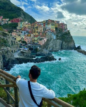 Veronika Dash Instagram - 𝓒𝓲𝓷𝓺𝓾𝓮 𝓣𝓮𝓻𝓻𝓪 ✔️ I’ve had this place on my vision board for almost a decade… today my manifestation came true 🥰 The most epic adventure through a magical place & I could not be more grateful ♥️Te amo Italia Italy 🇮🇹 #cinqueterre