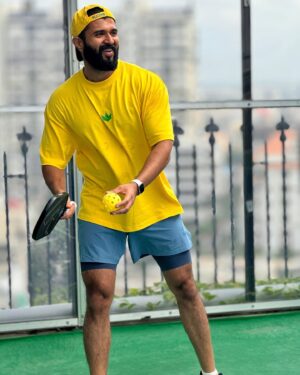 Vijay Deverakonda Instagram - RWDY sundays :)))