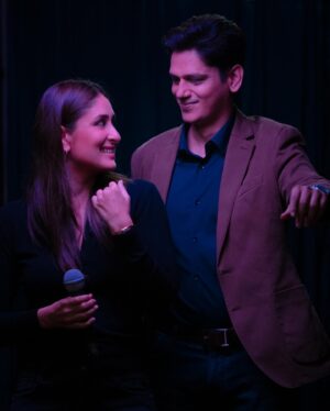 Vijay Varma Instagram - We shine on both Netflix and Prime ⭐️😉
Thank u @sujoyghoshofficial and @reemakagti1.. I share it with you both ♥️

Big love team #Jaanejaan and Team #Dahaad 
@toifaawards

@excelmovies @primevideoin @ruchoberoi @aslisona @gulshandevaiah78 @shah_sohum @zoamorani @tanaysatam @yogisankotra @ritesh_sid @zoieakhtar @faroutakhtar @vishalrr 

@netflix_in @sujoyghoshofficial @kareenakapoorkhan @jaideepahlawat @saurabhsachdeva77 @akshaipuri @jayshewakramani #AvikDa @sachinjigar @prateekparma