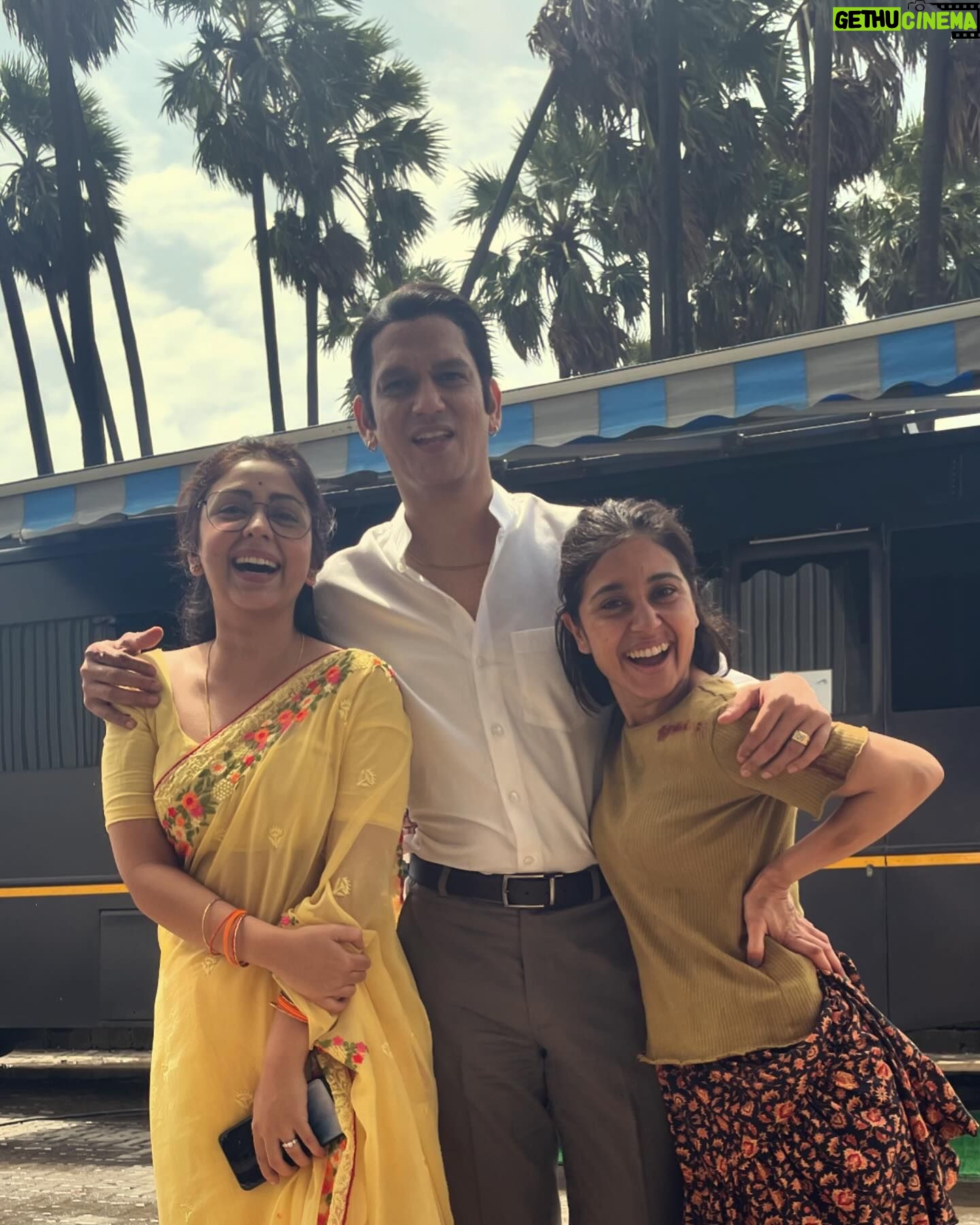 Vijay Varma - 373K Likes - #MirzapurSeason3 becomes @primevideoin ‘s most watched show ever!!
Sharing some Bumpilaat BTS
#Mirzapur
@yehhaimirzapur