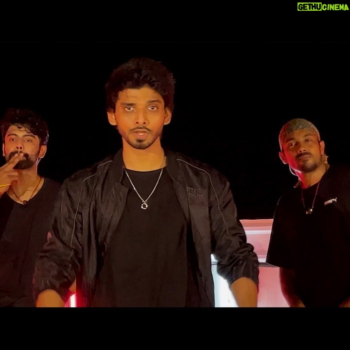 Vijay Varma - 12.3K Likes - ADK x ROAR x TDC #idancemyway ♠️
Full video link in my bio ⬆️
PERFORMED BY
@_surenr
@kaushik_cj
@arnold.charles
@visveshsg
@tamilarasan_raajhendhran
@shakthivel.19
@rakcsy
@abdulmoosaa
@sujitha_elangovan
@khushhibansal
@simran.sivakumar
@anu_viswa
@karishma_kothari
@______ashwanthi______
SHOT BY
@absyhardy
@absystudios
EDITED BY
@aarvee_13701
@absyhardy
@adkofficial
@rapmachines