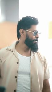Actor Vikram HD Instagram Photos and Wallpapers August 2024