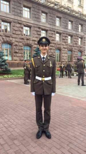 Viktor Pavlik Instagram - Твій номер телефону не стираю,
До тебе в рай, синочку, додзвонюсь…

Синочок, ти давав присягу на вірність Батьківщині і так тобі і не довелося стати в ряди наших збройних сил. Але я думаю, що з небес ти все бачиш і максимально підтримуєш своїх побратимів.
Ти так любив Україну.