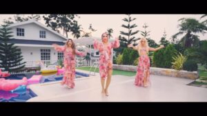 Viñas Deluxe Instagram - Eto na nga ang pinakahihintay natin! Are you ready for this? Coz I’m so ready for this! 👑

You can now watch Oh, Divine Diva Music Video on ABS-CBN Star Music Channel on Youtube. 

Stream here: https://youtu.be/bM90NJNpFMQ?si=ygsCvKvVkzIFnDcB

#OhDivineDiva #DivineDivas #Starpop