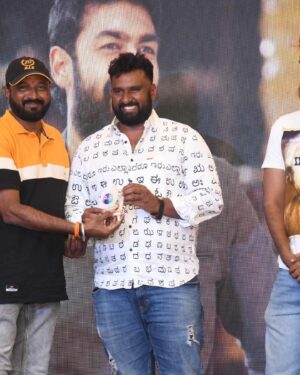 Vinay Rajkumar Instagram - #ಒಂದುಸರಳಪ್ರೇಮಕಥೆ #25ಡೇಸ್ ಸರಳ ಸಂಭ್ರಮ