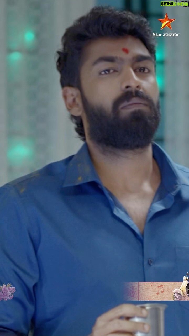 Vinay Rajkumar - 27.7K Likes - ವಿನಯ್ ರಾಜಕುಮಾರ್ ಹಾಗೂ ಮಲ್ಲಿಕಾ ಸಿಂಗ್ ಅಭಿನಯದ ವಿಭಿನ್ನ ಪ್ರೇಮ ಯಾನ” ಒಂದು ಸರಳ ಪ್ರೇಮ ಕಥೆ” ಇನ್ನು 4 ದಿನಗಳಲ್ಲಿ
“ಒಂದು ಸರಳ ಪ್ರೇಮ ಕಥೆ” ಇದೇ ಭಾನುವಾರ ರಾತ್ರಿ 8 ಗಂಟೆಗೆ.
#SuvarnaWorldPremiereMovie #OndhuSaralaPremaKathe #starsuvarnaserials