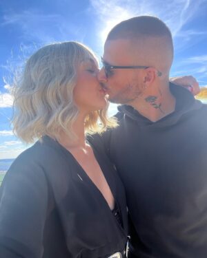 Vincent Shogun Instagram - Blonde, brune, rouge ou encore ambrée quelle importance la plus belle des femmes c’est toi. #passion #romance #amour #purebread #réalité