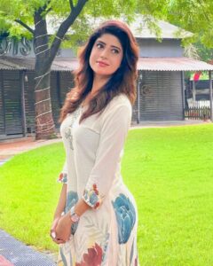 Vindhya Tiwari Top 100 Instagram Photos and Posts