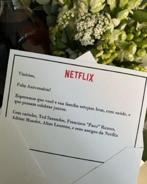 Vinícius Redd Instagram - 🙏🏻🤍💐💫