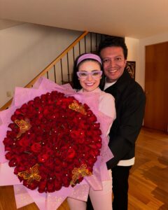 Violeta Isfel Most Liked Photos and Posts