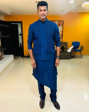 Vishal Instagram - All set for my dearest Arjun sir’s angel, my dearest Aishu and Umapathy’s #Sangeeth. 
Lil jitters but since it's a family one I’ll be fine, I suppose.  #lookgoodfrominside #lookyaself #enjoylife

Outfit @sago_thebridalstudio and Styled by @njsatz