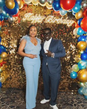 Vivica A. Fox Instagram - GM Dawlings! Well hello there SASSY 60! Had a BLAST celebrating my 60th Bday in my hometown Indpls,Ind Hosted by my boy @Garygthangjohnson This year we decided to do our #LEONATION celebration event at da crib w family & friends! Much LUV to da HANDSOME @justrl 4 ya AWESOME performance! Thanks to AWESOME @therealdougefresh 4 ya Bday luv video! LUVS YA TONS Sis @loveazja & @princessimanjoelle 4 ya bday video! HAPPY BLESSED BIRTHDAY Brotha @marv_fox & Cuzin @aleoslyfe THANKS 4 MY FABULOUS GIFTS FROM MY GUESTS ESPECIALLY @candyicejewelry @zsazsanelson & @litarichardson 4 my beautiful flowers! Rocking @nadinemerabi jumpsuit @Candyicejewelry Makeup @Nadji_@nadjj_symone Hair @bossssprincess #LifeIsGood #GodIsGood #Blessed #Respect #GurlPower #VivicaFoxHair #TeamVivica #TeamFox #MyGrindDontStop #LegitimateCareers #BossMoves #LoveWins #Actress #Producer #Director #Host #Author #FINERWOMANHOOD #NAPTOWNFINEST #SASSYSIXTY #CLASSICBADCHICKS #LEONATION 🔥💙🤍👸🏽🫅🏽🦁🎂🎉🥂🔥