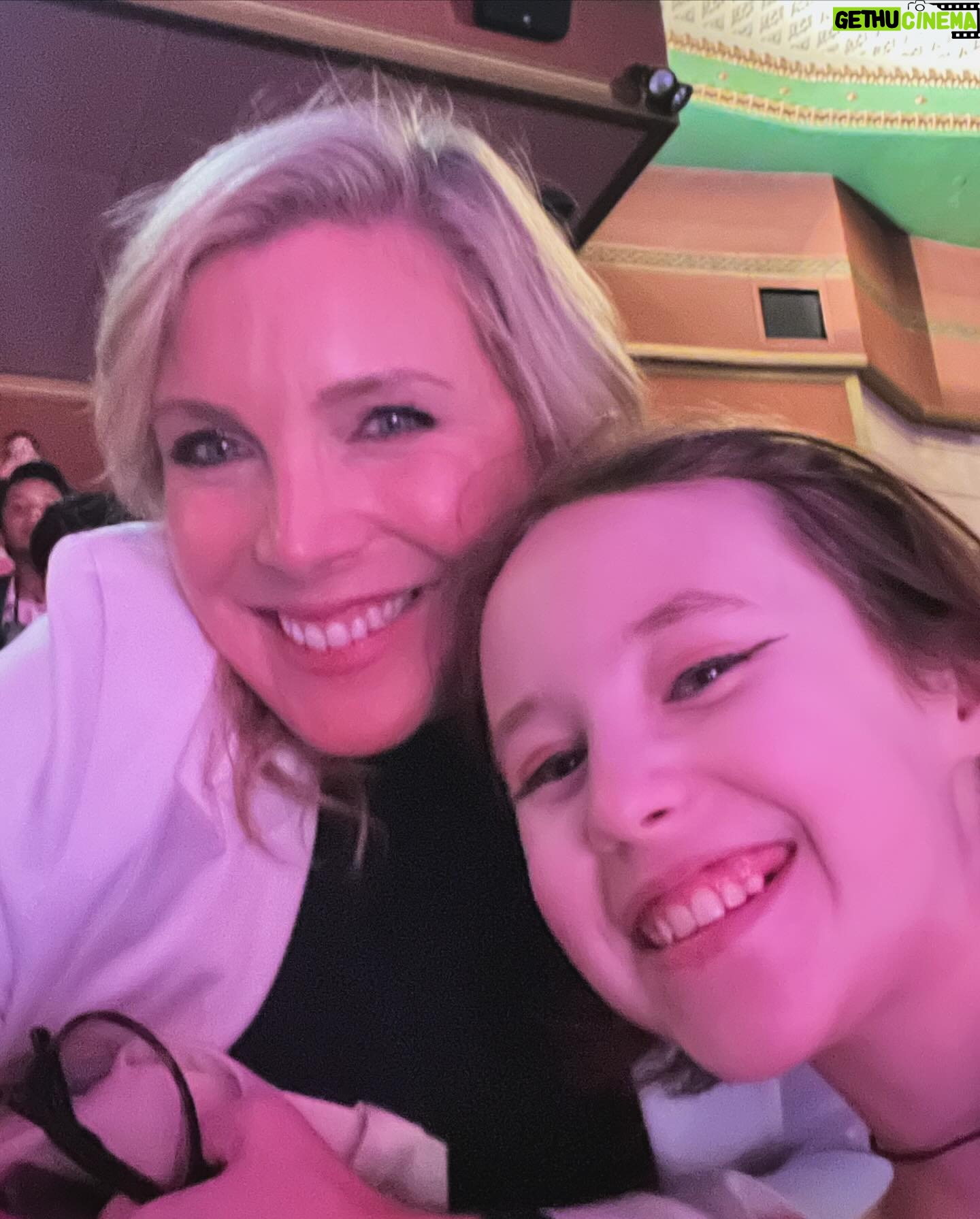 Vivien Lyra Blair - 7.5K Likes - I had so much fun walking the Purple Carpet for the #insideout sequel premiere in #hollywood ๐ฌ
I met so many cool people even the freaking boss of the whole thing but what brought the biggest smile was meeting @junediane from my fav inappropriate podcast #hdtgm โค๏ธ