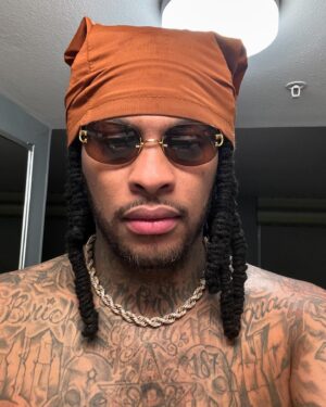 Waka Flocka Flame Instagram - If I was a R&B singer wut would be my name… best caption I got a surprise for you 🤞🏾😂