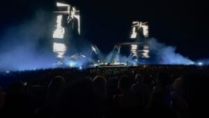 Wally Pfister Instagram - Never seen anything quite like this 🔥 @u2 @spherevegas