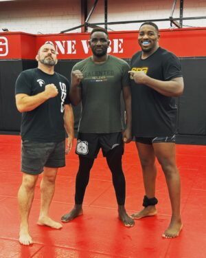 Walt Harris Instagram - Sick day of training @sbgathens Thank you to @rorysinger and @adamsingersbg for having us! Also gotta send a big thank you to my brother @ose.abunaw for coming through and imparting his wisdom on me as well! Great day over all! #SBGFamilia #UsvsThem #Gorillagang🦍 #PandasOnTheLoose🐼