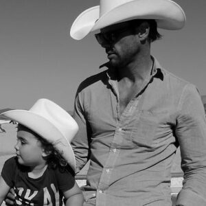 Walton Goggins Instagram - This one’s mine… being a father has taught me more about being a man than anything else that has happened in my life. I love you little man. We make mistakes for sure but always on the way to trying to get it right. Happy Father’s Day to all you men out there that put in the work everyday. There is no greater privilege.