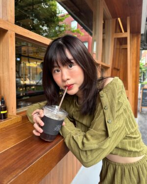 Warisara Jitpreedasakul Instagram - ฉันเป็น(🍏)