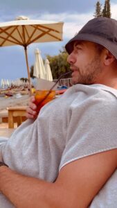 Actor Warren Brown HD Instagram Photos and Wallpapers June 2024