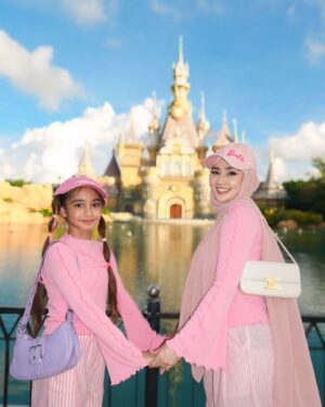 Wawa Zainal Instagram - And her dream came true❤️

Next week birthday anak bujang pulak mama da tepu nak buat apa ek. 😆