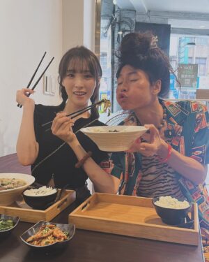 Wego Instagram - @wego666 和白石桃一日男友酸菜魚❤️
❗️《官小二酸菜魚》不讓你失望❗️

🕹️三重店：新北市三重區正義北路261號
⏰時間：11:00-22:00（週一至週日）
📞電話：02-29879879
🕹️板橋店：新北市板橋區新海路106號1樓
⏰時間：11:00-22:00（週一至週日）
📞電話：02-82572886

🕹️永和樂華店：
新北市永和區中山路一段133號1樓
⏰時間：11:00-22:00（週一至週日）
📞電話：02 2928 3339

🕹️新莊店：
新北市新莊區中正路516-41號
⏰時間：11:00-22:00（週一至週日）
📞電話：02 2901 6131