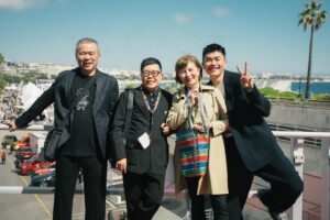 Will Or Instagram - 去年在台灣拍了兩套電影，《破浪男女》、《大濛》，有幸遇上雅喆導演與玉勲導演。兩位導演風格各異，卻都擁有銳利的雙眼，不打醒十二分精神，出盡全力同時又要保持彈性就會出事情。
.
演戲的飢餓被餵得很飽。
.
謝金馬把《破浪男女》與《大濛》帶到康城，謝謝。;)
.
P.S. 《破浪男女》 6月28日全台上映，台灣見。😈
P.S2 《破浪男女》 哀居 @tcol.2024 
. 
photo by 金馬執委會
outfit: @dior 
make up by @vivianhung0301 
hair by @kennyweikuan 
thank you @goldenhorsefilmfestival ;)