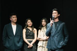 Will Or Instagram - 去年在台灣拍了兩套電影，《破浪男女》、《大濛》，有幸遇上雅喆導演與玉勲導演。兩位導演風格各異，卻都擁有銳利的雙眼，不打醒十二分精神，出盡全力同時又要保持彈性就會出事情。
.
演戲的飢餓被餵得很飽。
.
謝金馬把《破浪男女》與《大濛》帶到康城，謝謝。;)
.
P.S. 《破浪男女》 6月28日全台上映，台灣見。😈
P.S2 《破浪男女》 哀居 @tcol.2024 
. 
photo by 金馬執委會
outfit: @dior 
make up by @vivianhung0301 
hair by @kennyweikuan 
thank you @goldenhorsefilmfestival ;)