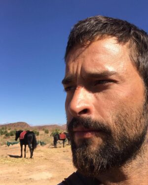 Willian Mello Instagram - A primeira novela a gente nunca esquece. Hoje às 21hs, o soldado Samuel na reestreia de “JEZABEL”. @recordoficial