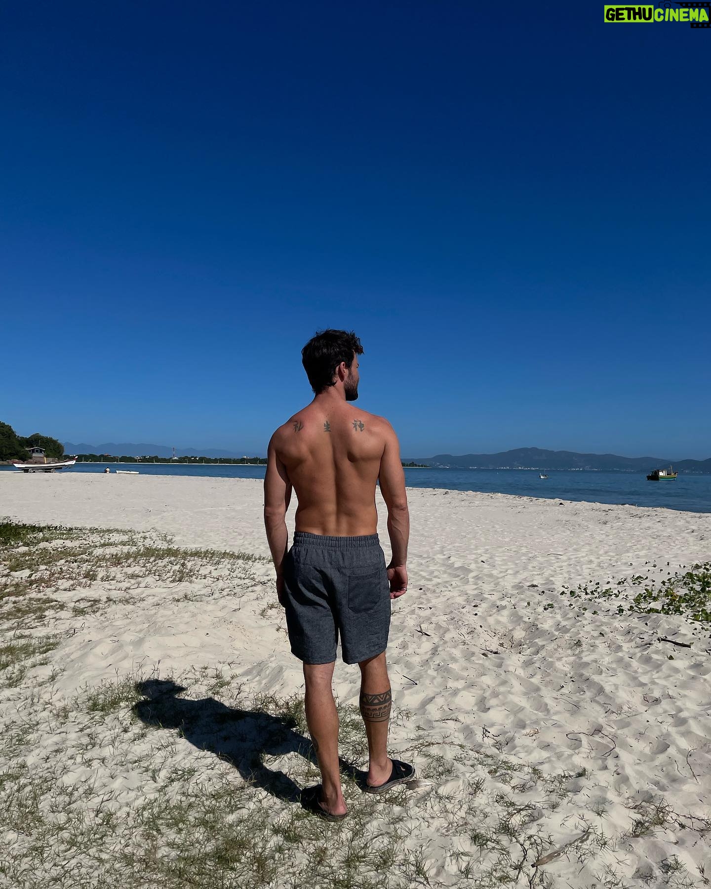 Willian Mello - 640 Likes - Aqui do lado de casa…