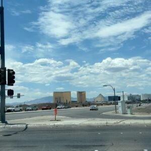Willyrex Instagram - Hemos vuelto vivos de Las Vegas 😅😂 

Lo que pasa en las Vegas se queda en Las Vegas pero.. aqui teneis algun recuerdo 😜