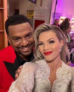 Witney Carson Instagram - It’s been a while…. Did you miss us?!! @therealalfonsoribeiro 

#dwts #dwtsfinale #alfonsoribeiro #witneycarson #finale