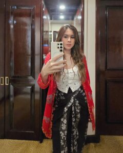 Actress Wulan Guritno HD Instagram Photos and Wallpapers August 2024
