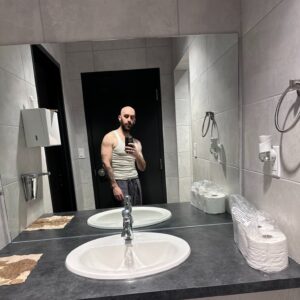 X Ambassadors Instagram - Mid-point-of-tour durmpy dump-dump here. It’s been so insanely cool seeing all of you come out to these shows. Chit-chatting with you at the VIP meet-and-greets, bantering with you on stage (there’s been some great debates about gas station snacks), and generally just seeing all your beautiful faces night after night has been such a treat. Canada, we’re obsessed. Taking a week to recuperate then it’s THE UNITED STATES OF AMERICAAAA. Who’s coming? Tell us what you wanna hear!